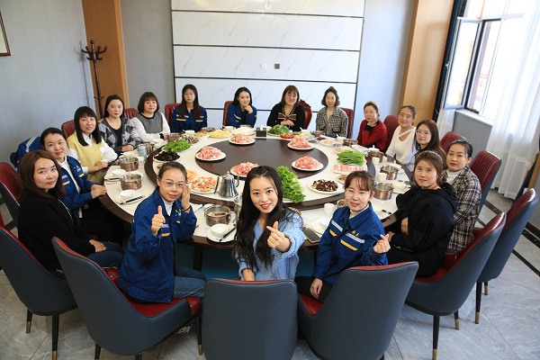 IMG_1527.jpg IMG_1527.jpg